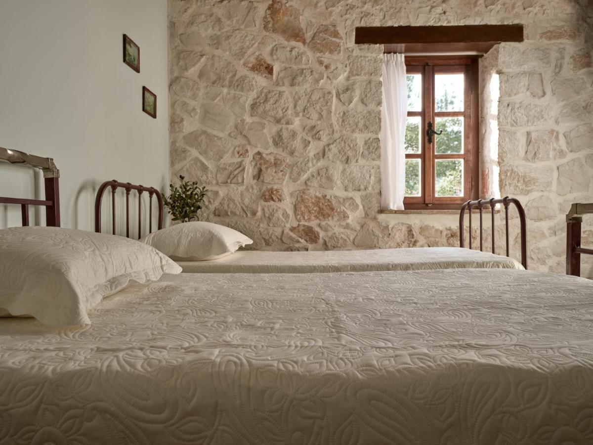 Vafias Villa - Tranquil Location, Ideal For Large Groups, By Zantewize Lithakia (Zakynthos) Exterior foto
