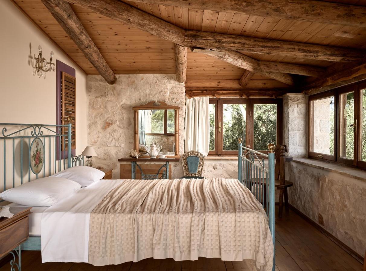 Vafias Villa - Tranquil Location, Ideal For Large Groups, By Zantewize Lithakia (Zakynthos) Exterior foto