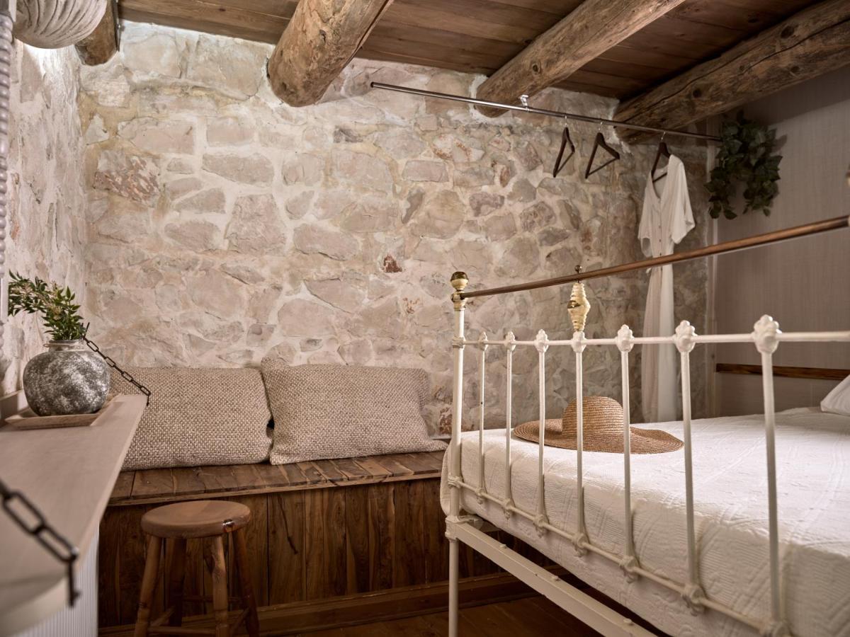 Vafias Villa - Tranquil Location, Ideal For Large Groups, By Zantewize Lithakia (Zakynthos) Exterior foto